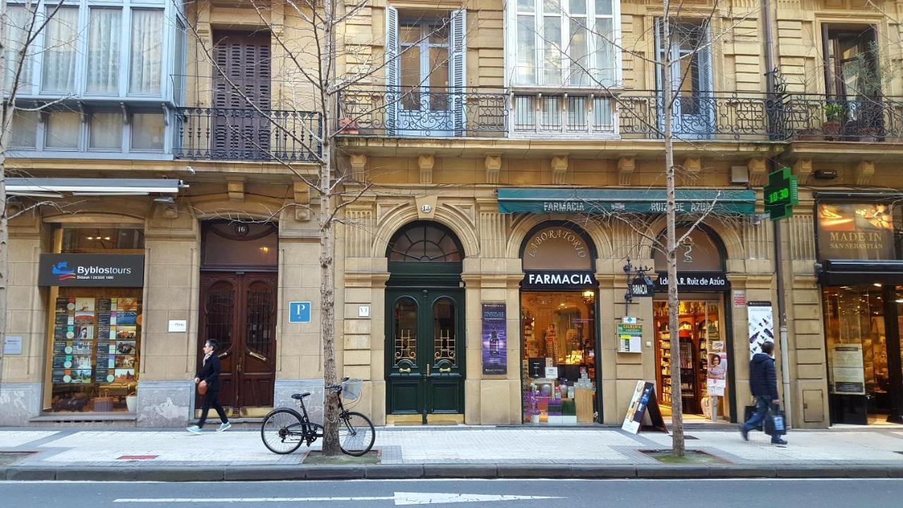 City Epi-Center San Sebastián Esterno foto